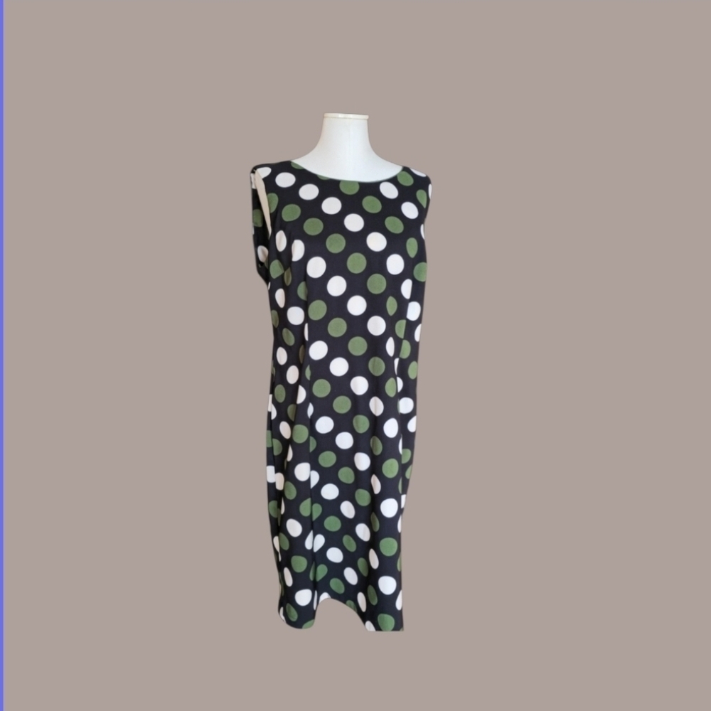 Women's polka dot fitted dress size 16